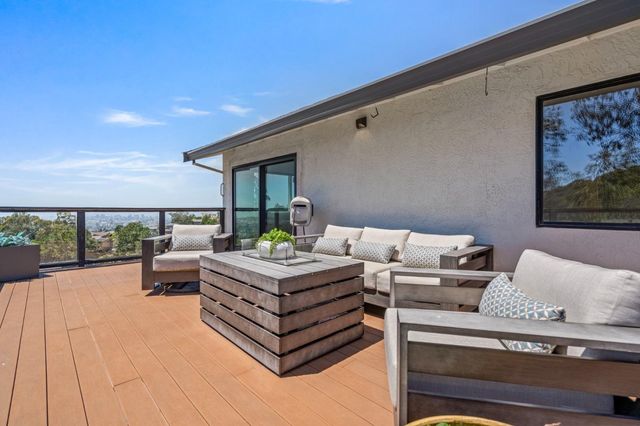 5160 Old Redwood Road, Oakland, CA 94619