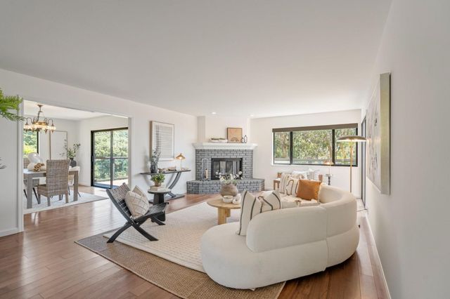 5160 Old Redwood Road, Oakland, CA 94619