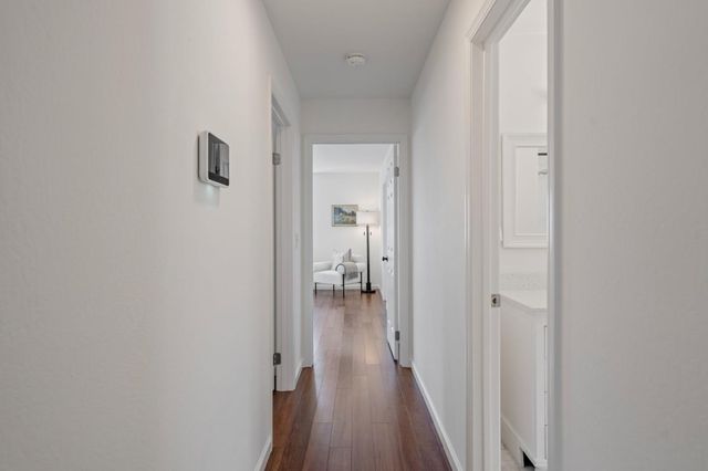 5160 Old Redwood Road, Oakland, CA 94619