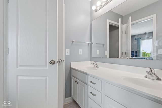 14661 Parkhurst Drive, Westfield, IN 46074