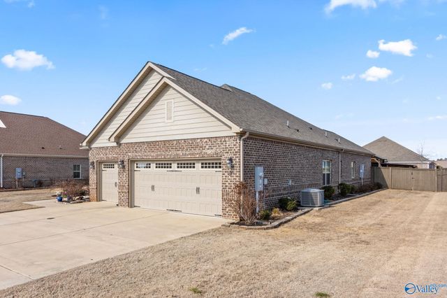 105 Shangrila Way, Meridianville, AL 35759