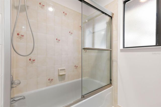 322 WELLINGTON DRIVE, Palm Coast, FL 32164