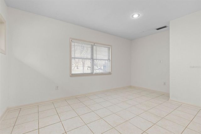 322 WELLINGTON DRIVE, Palm Coast, FL 32164