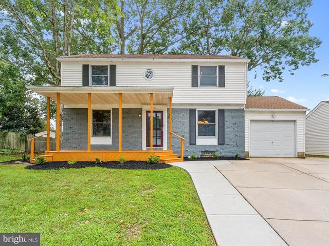 106 LAKESIDE DR, Glassboro, NJ 08028