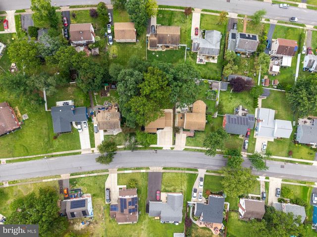 106 LAKESIDE DR, Glassboro, NJ 08028