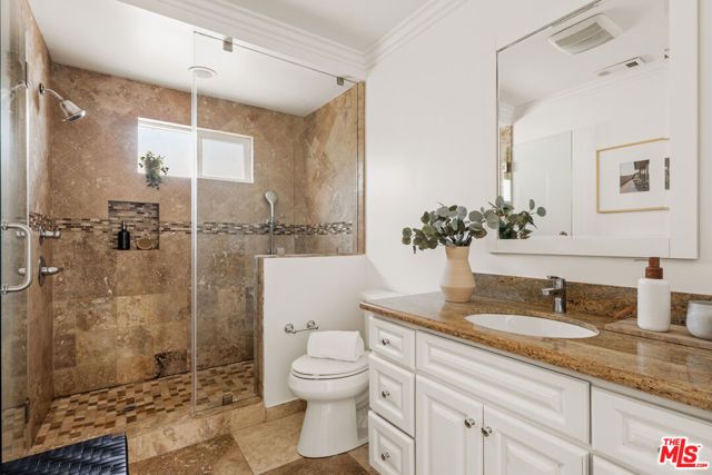 6632 W 83rd Street, Los Angeles, CA 90045