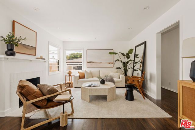 6632 W 83rd Street, Los Angeles, CA 90045