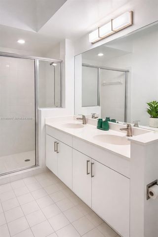 17125 N Bay Rd 3105, Sunny Isles Beach, FL 33160
