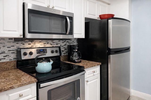 17125 N Bay Rd 3105, Sunny Isles Beach, FL 33160