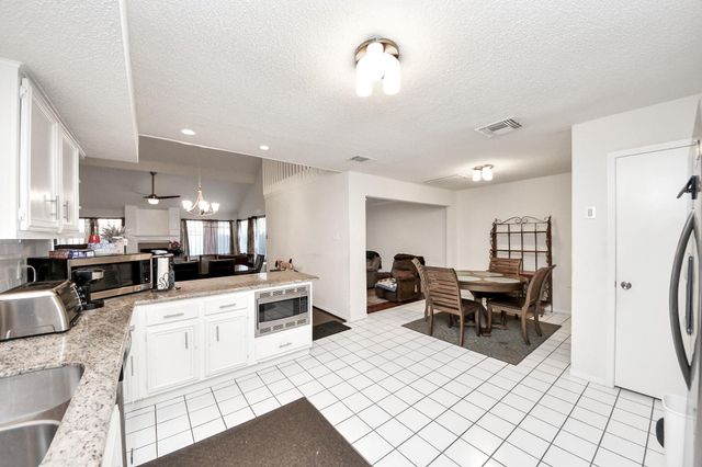 12834 Ashford Creek Drive, Houston, TX 77082