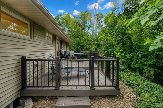 520 S Beverly Street, Wheaton, IL 60187