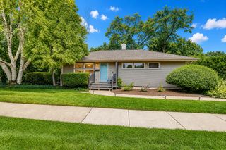 520 S Beverly Street, Wheaton, IL 60187