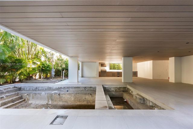 3551 Crystal Ct, Miami, FL 33133