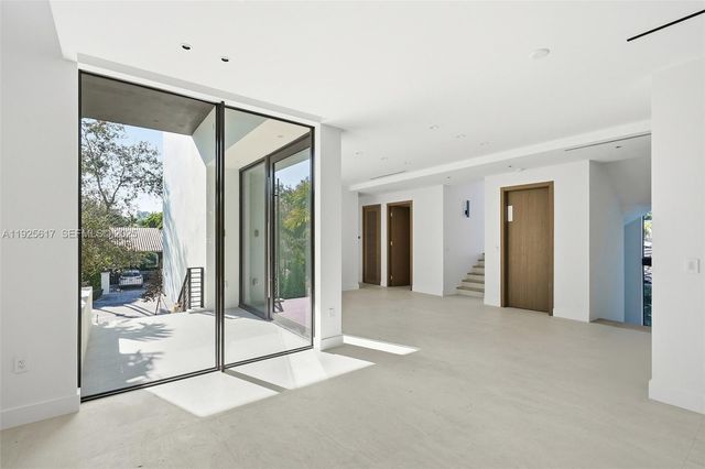 3551 Crystal Ct, Miami, FL 33133