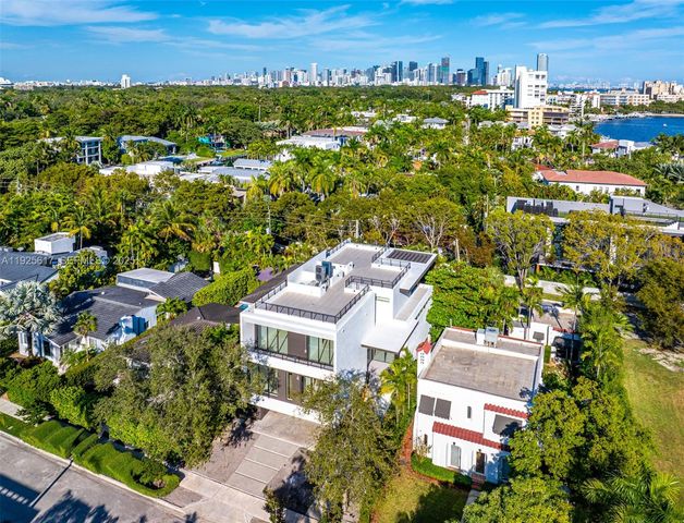 3551 Crystal Ct, Miami, FL 33133