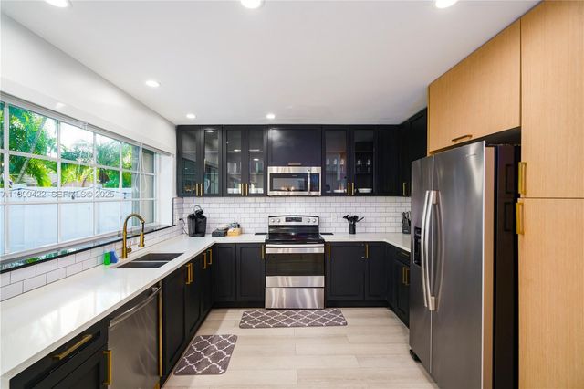 1244 Garfield Street, Hollywood, FL 33019