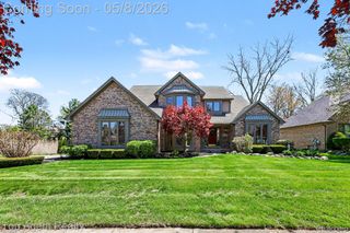 50492 Heatherwood Lane, Shelby Charter Township, MI 48317