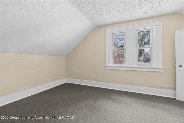 2106 Coolridge Road, Holt, MI 48842