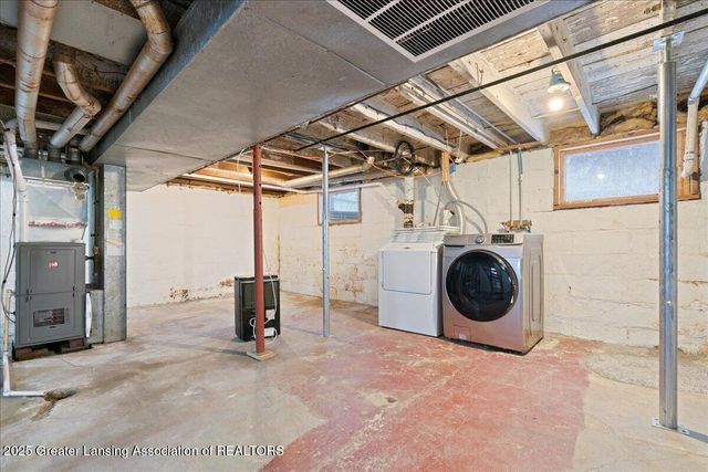 2106 Coolridge Road, Holt, MI 48842