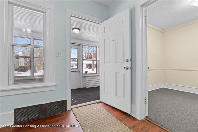 2106 Coolridge Road, Holt, MI 48842