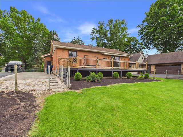 21 Dorchester Drive, Clayton, OH 45415
