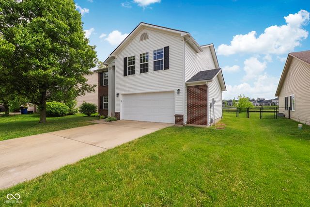 7031 N Stubbington Lane, Mccordsville, IN 46055