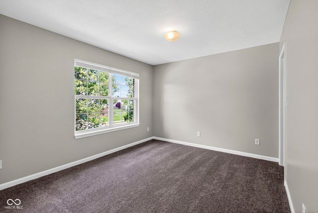 7031 N Stubbington Lane, Mccordsville, IN 46055