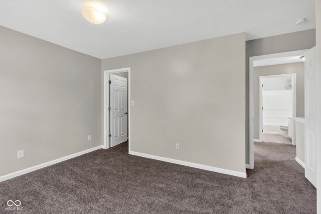 7031 N Stubbington Lane, Mccordsville, IN 46055