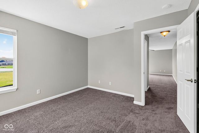 7031 N Stubbington Lane, Mccordsville, IN 46055