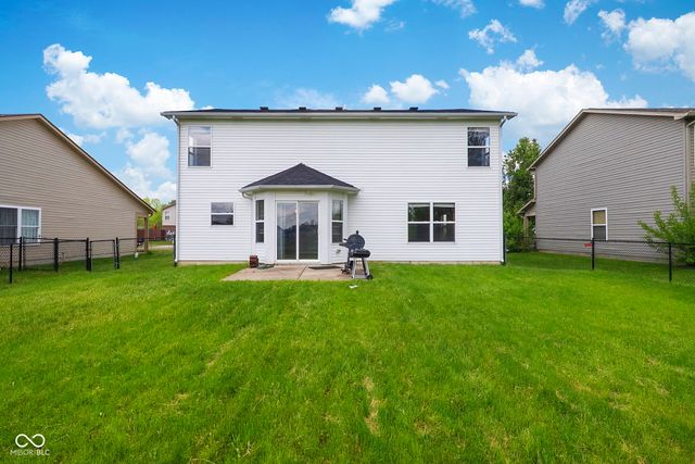 7031 N Stubbington Lane, Mccordsville, IN 46055