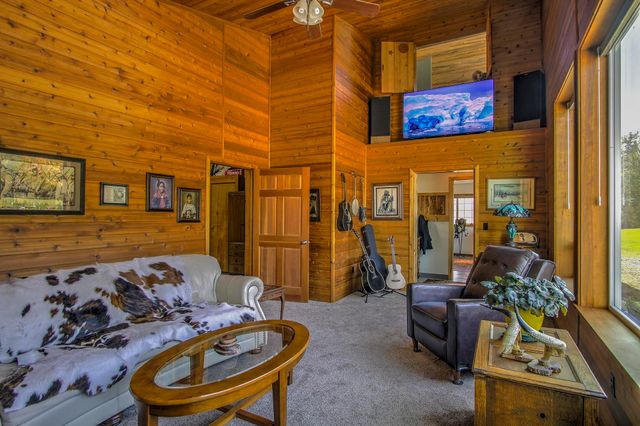 3829 Deep Lake Boundary Rd, Colville, WA 99114