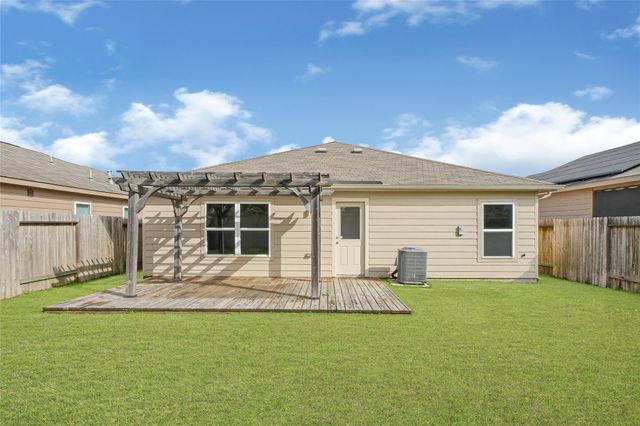 11122 Hillside Creek Drive, Humble, TX 77396