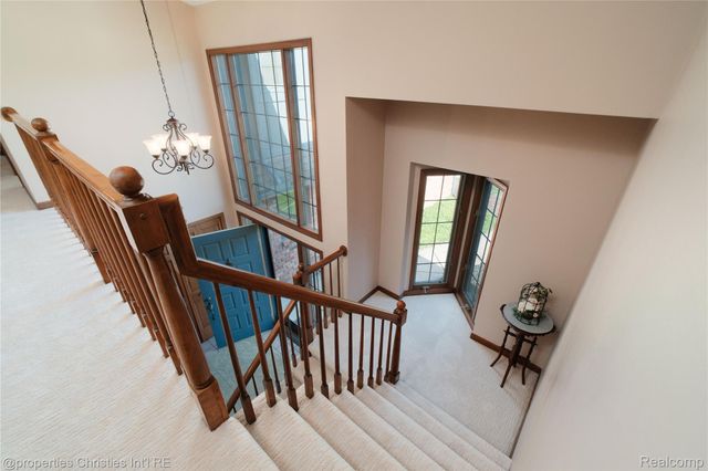 38621 Rutgers Drive, Farmington Hills, MI 48335