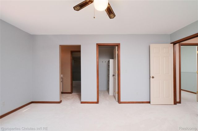 38621 Rutgers Drive, Farmington Hills, MI 48335
