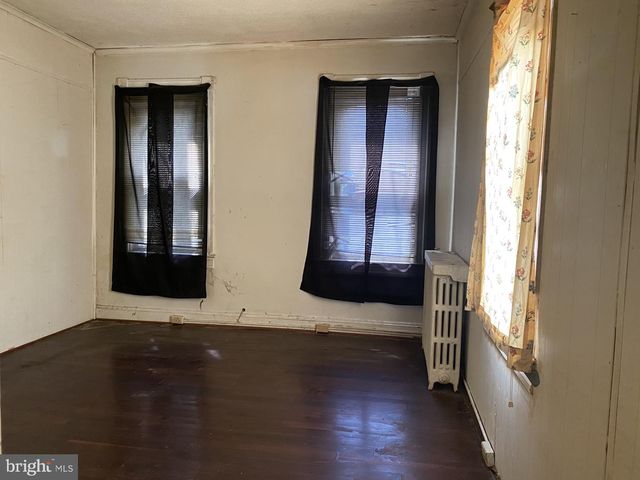 2802 W MOSHER ST, Baltimore, MD 21216