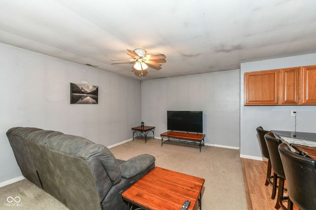 8177 N Poplar Drive, Mooresville, IN 46158