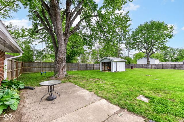8177 N Poplar Drive, Mooresville, IN 46158