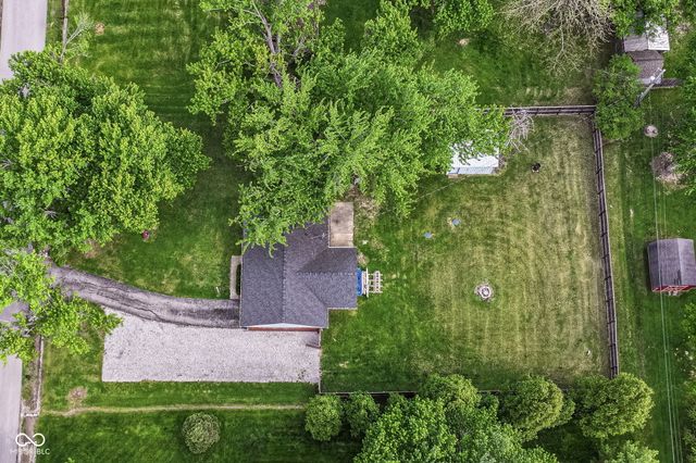 8177 N Poplar Drive, Mooresville, IN 46158
