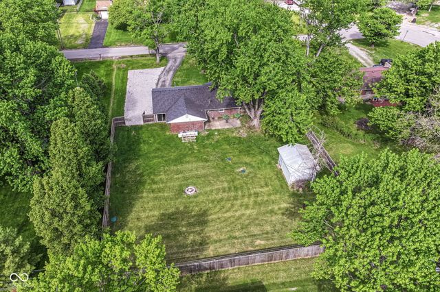 8177 N Poplar Drive, Mooresville, IN 46158