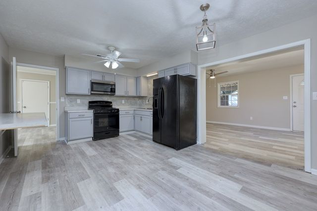 2249 Mahan Drive, Columbus, GA 31907