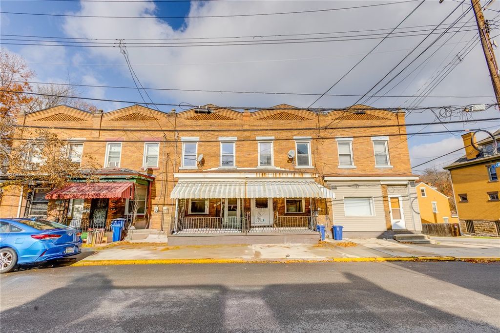 1202 Woodland Ave, Marshall Shadeland, PA 15212