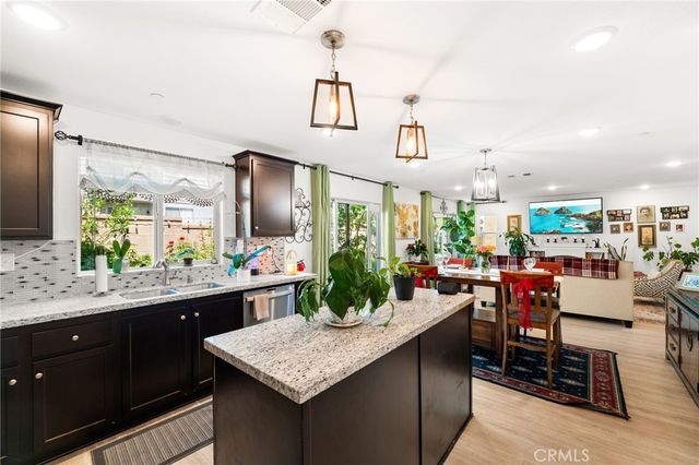 32854 Crown Point, Lake Elsinore, CA 92530