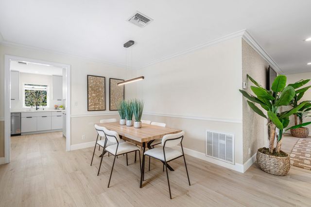 518 Gardenia Terrace, Delray Beach, FL 33444