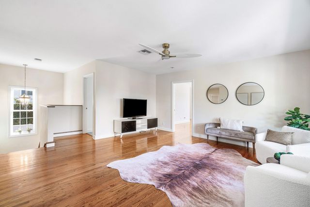 518 Gardenia Terrace, Delray Beach, FL 33444