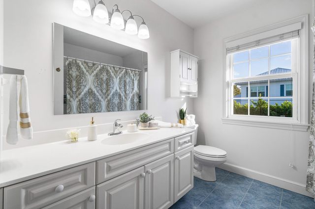 518 Gardenia Terrace, Delray Beach, FL 33444