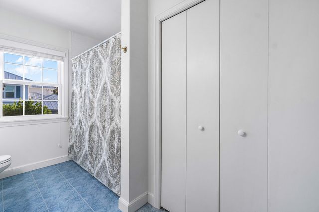 518 Gardenia Terrace, Delray Beach, FL 33444