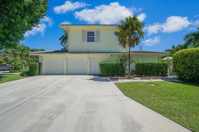 518 Gardenia Terrace, Delray Beach, FL 33444