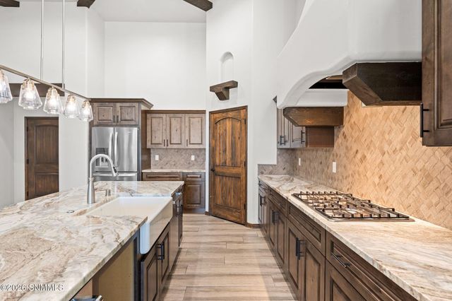 2256 Sedona Hills Parkway, Las Cruces, NM 88011