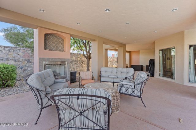 2256 Sedona Hills Parkway, Las Cruces, NM 88011