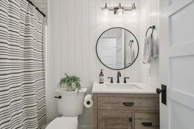 4546 Forest Meadows Drive SE, Grand Rapids, MI 49546